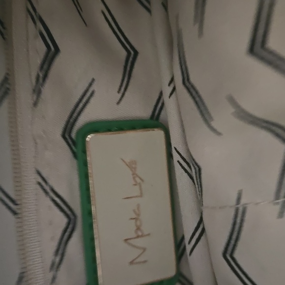 Moda Lux Green Woven  Bag - Picture 2 of 5